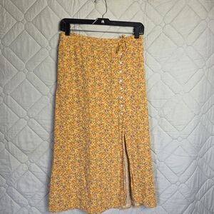 American Eagle Court Floral Midi Skirt 
Size M
 Viscose